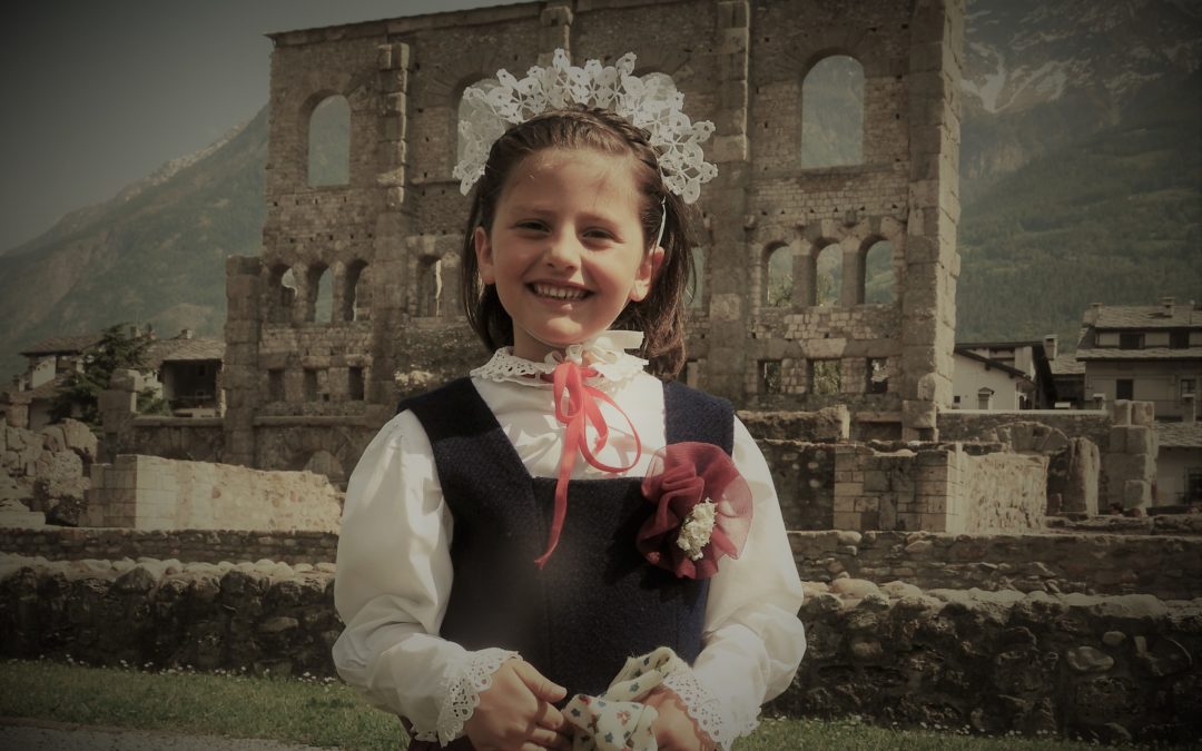 TRADITION ET HISTOIRE