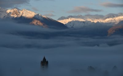 In un mare di nebbia: Aosta ghost town